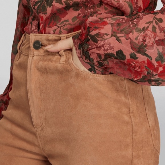 NWT PAIGE HIGH WAISTED SUEDE LAUREL CANYON JEANS - Picture 4 of 4